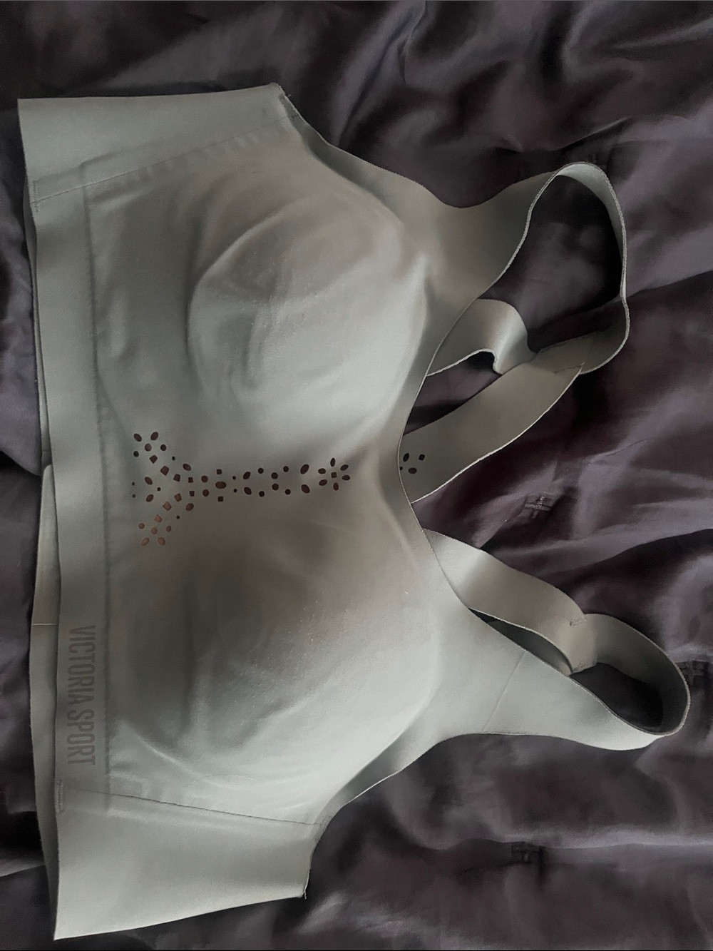 Green Seamless Support Sports Bra